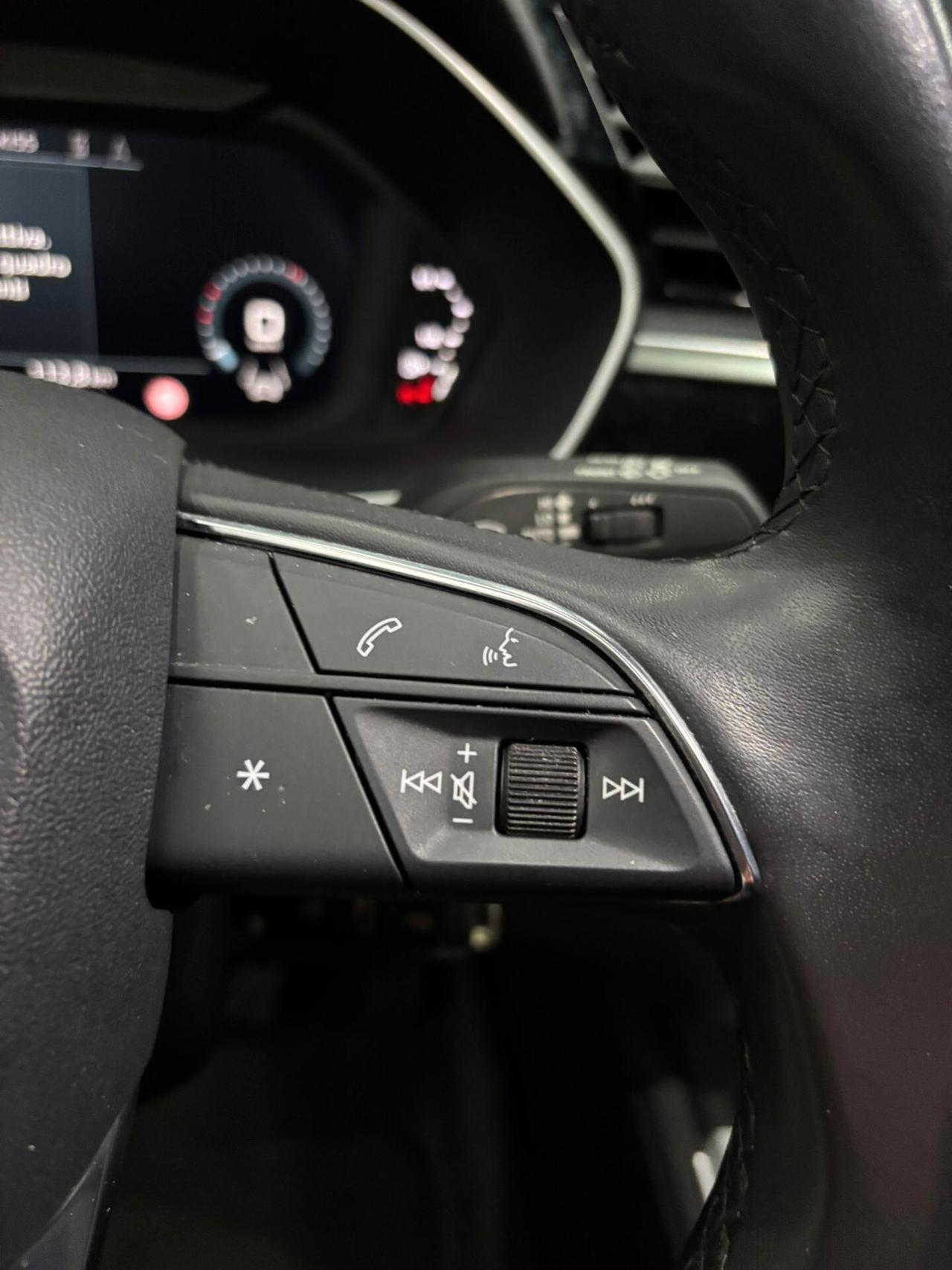 Audi Q3 SPB 35 TDI S tronic line edition 2.0 150CV