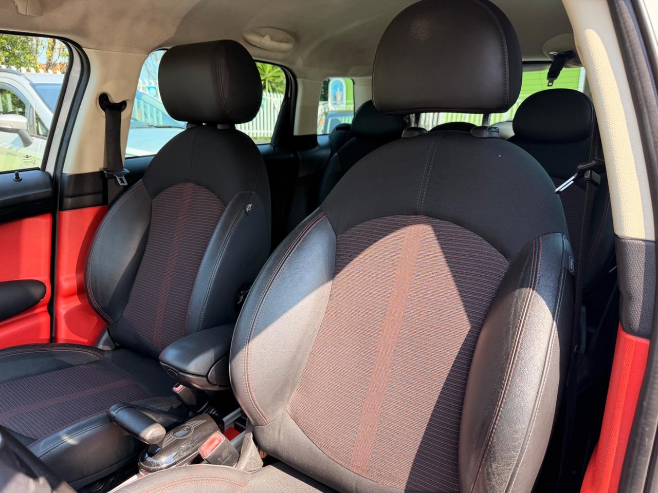 Mini Cooper D Countryman 1.6 175.000 KM
