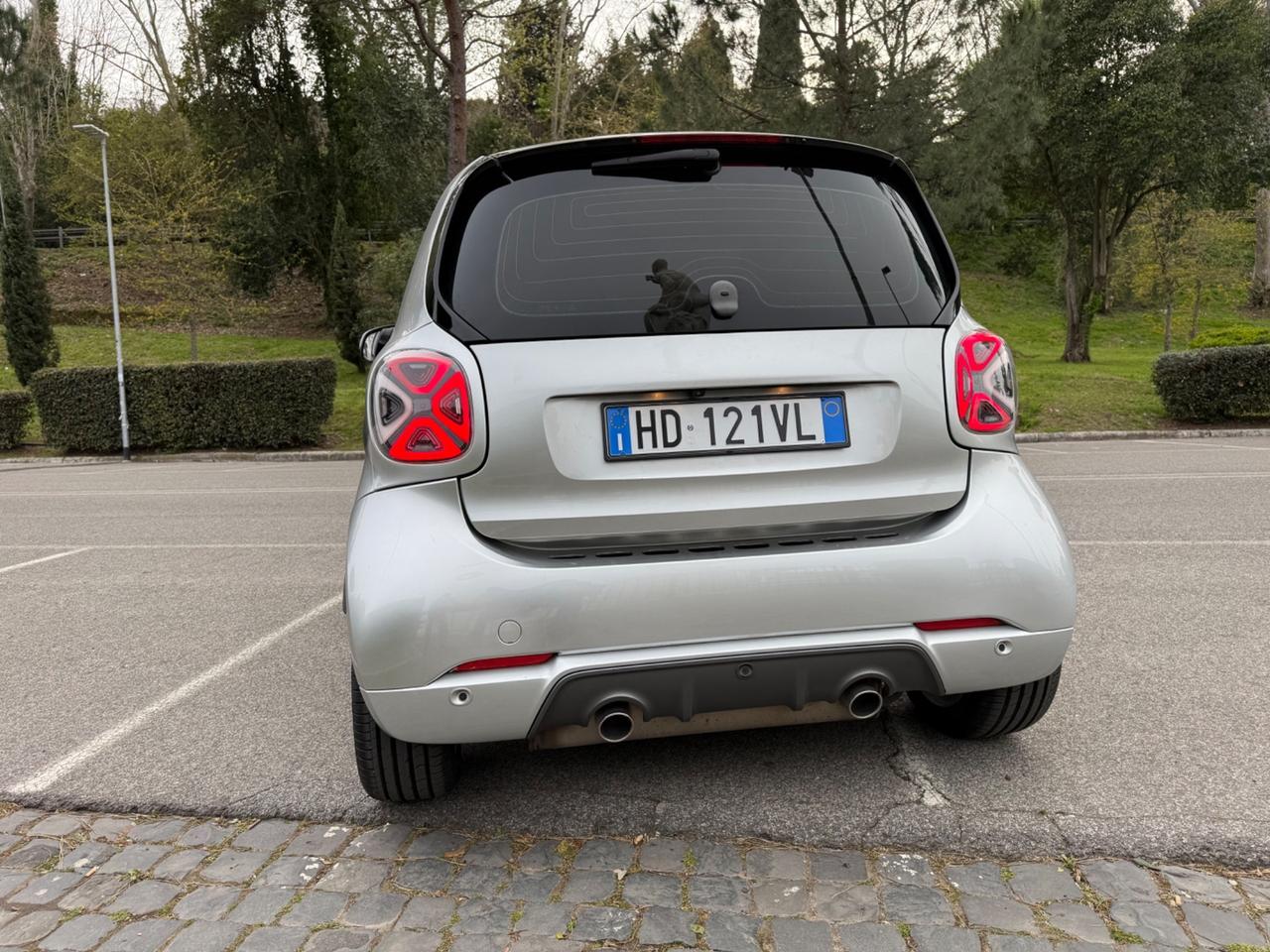 Smart fortwo Brabus 109cv Xclusive