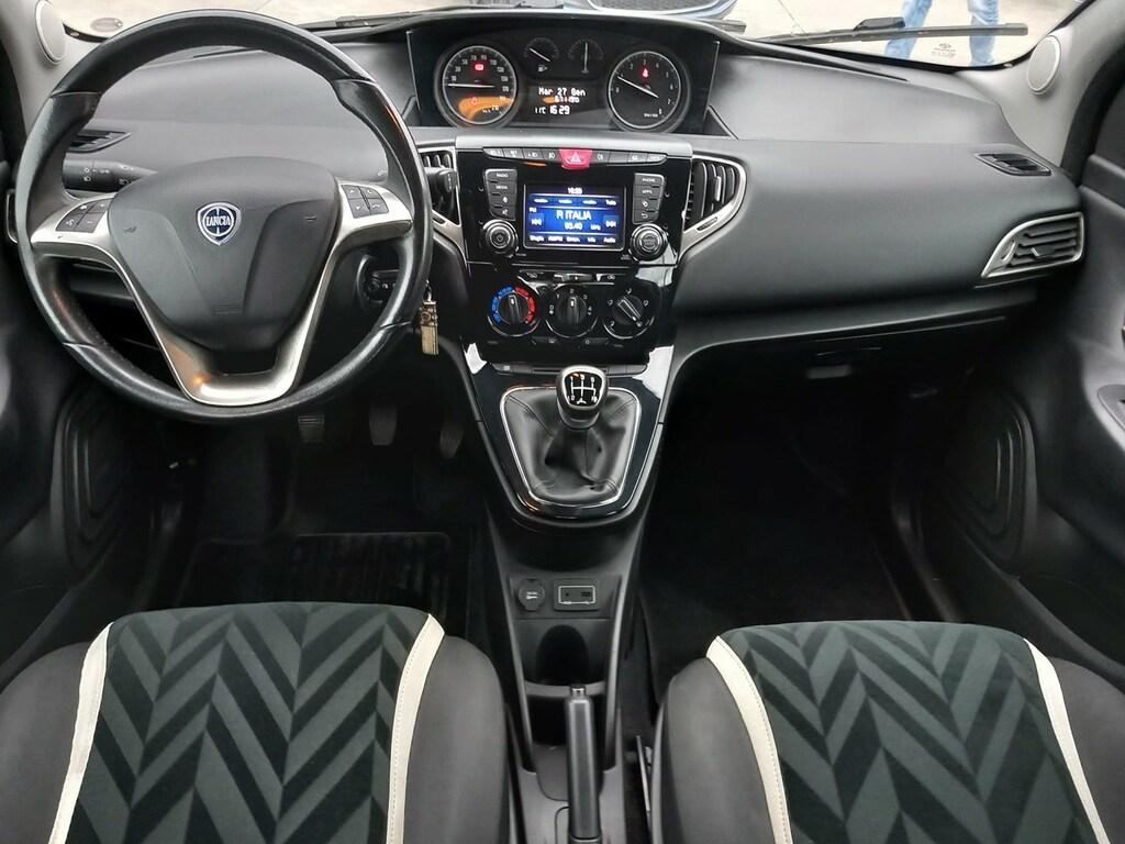 Lancia Ypsilon 5 Porte 1.2 Platinum