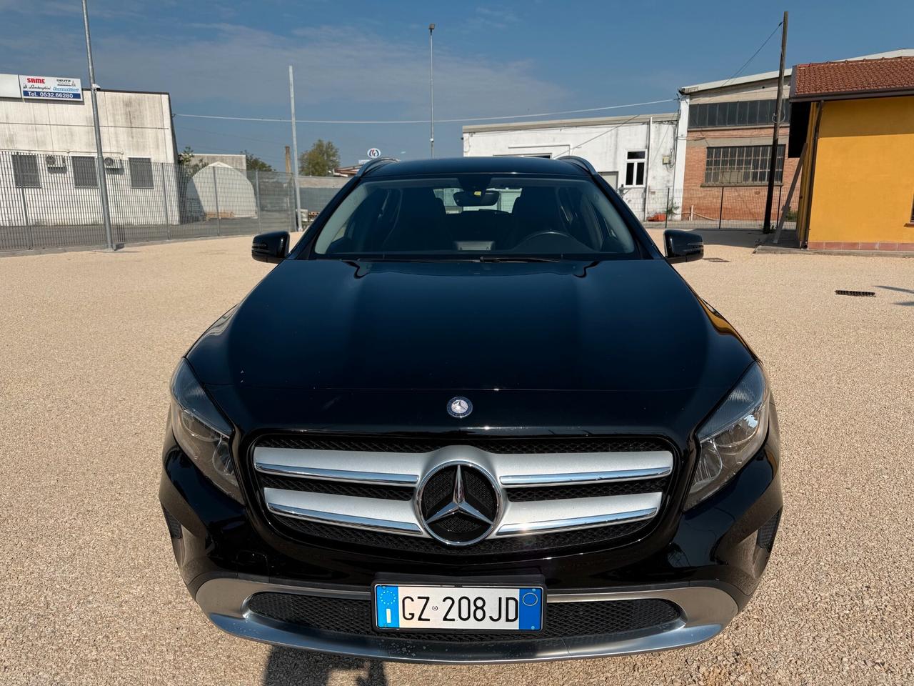 Mercedes-benz GLA 180 CDI Premium