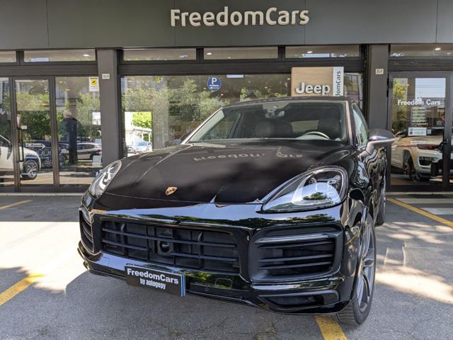 PORSCHE Cayenne 3.0 V6