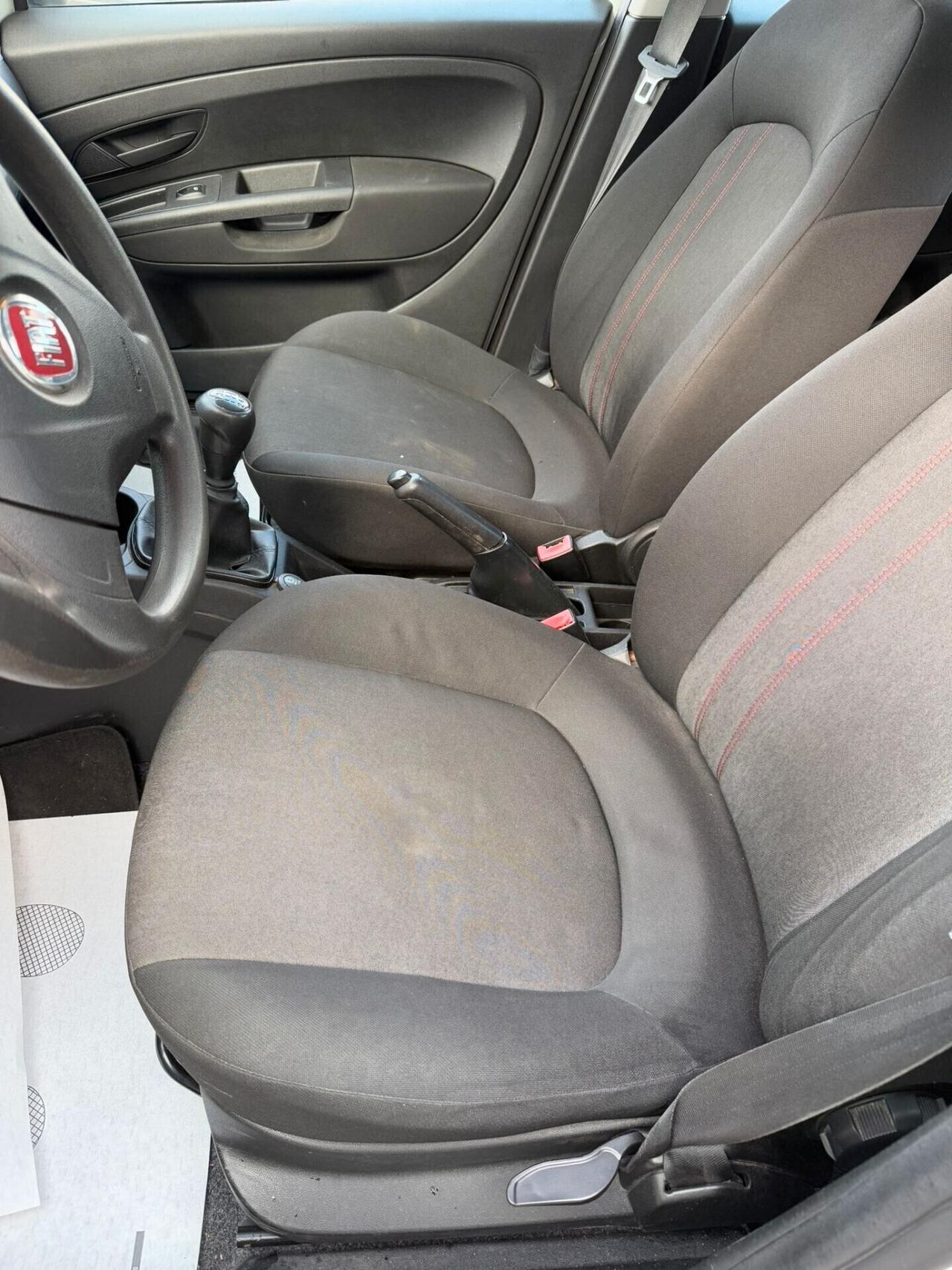 Fiat Punto III 2012 5p. 1.4 Natural Power Lounge