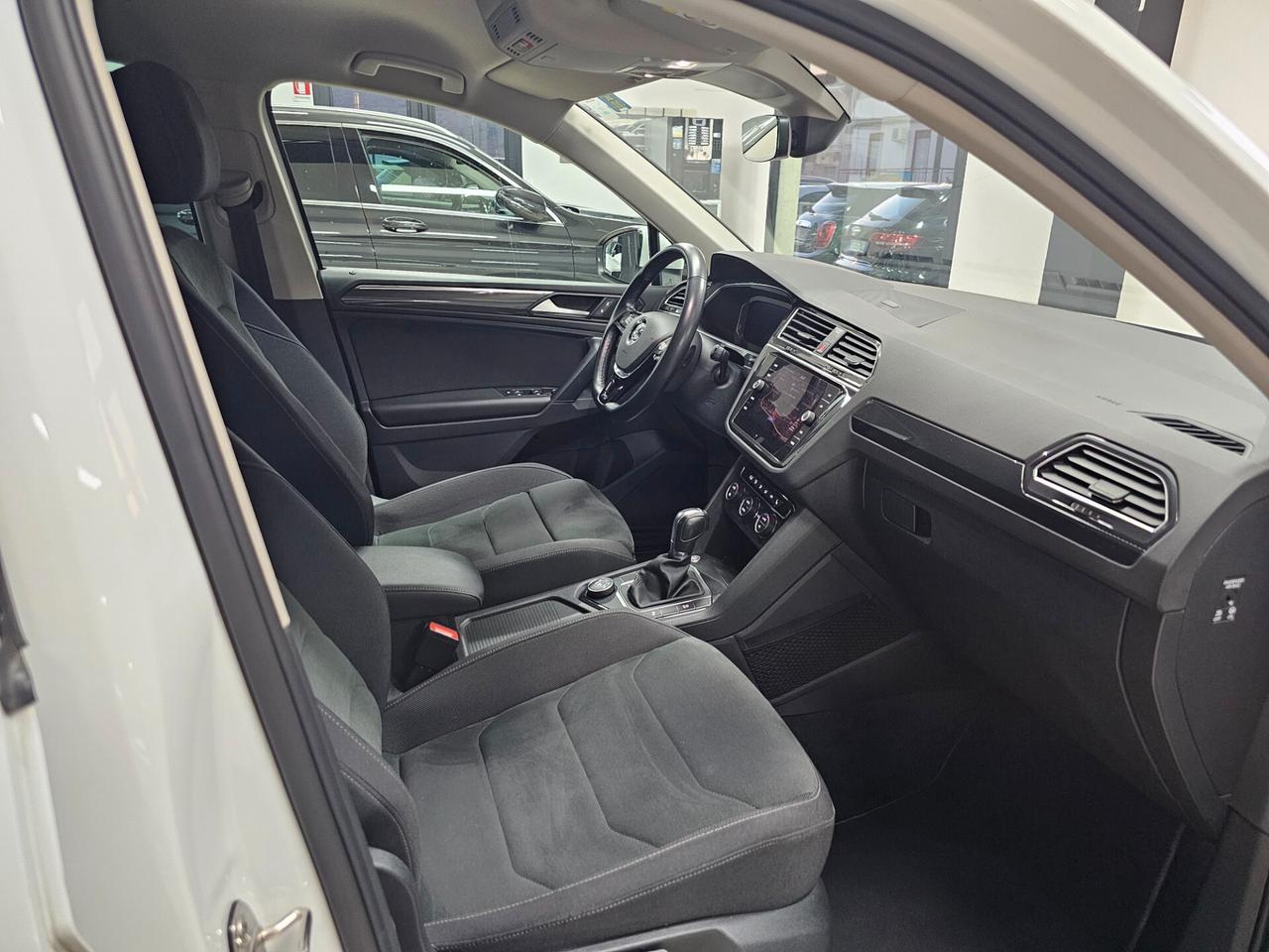 Volkswagen Tiguan 2.0 TDI SCR DSG 4MOTION R-Line