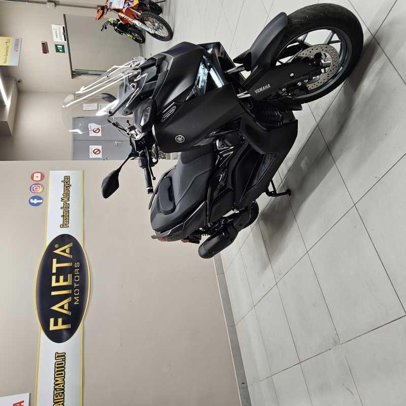 Yamaha X-Max 300 Tech Max - 2025