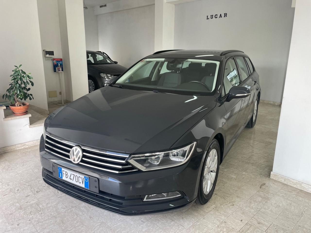 VOLKSWAGEN PASSAT 1.6 TDI TRENDLINE “COME NUOVA”