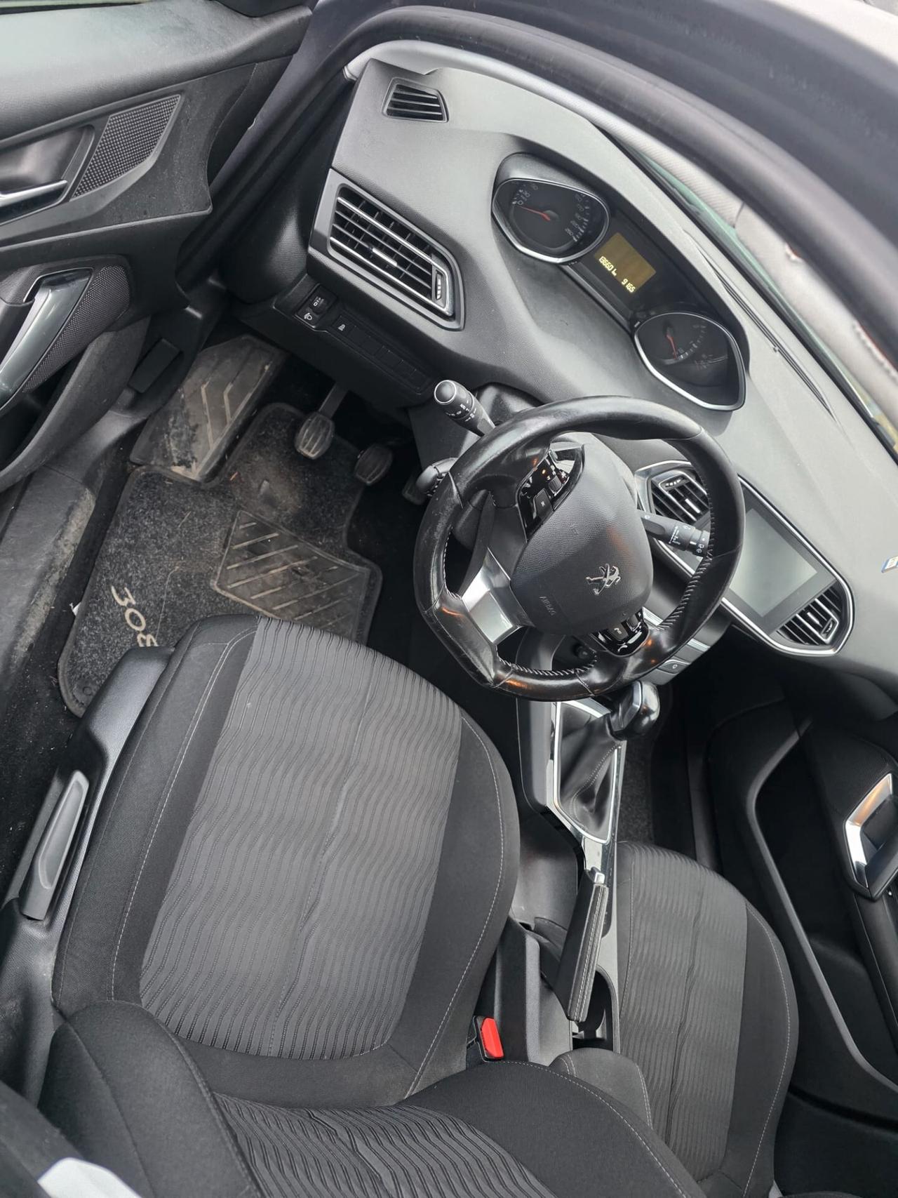 Peugeot 308 BlueHDi 1.6 92cv garantita 12 mesi