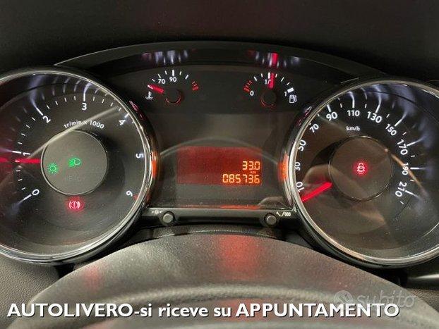 PEUGEOT 3008 1.6 HDi 115CV Active