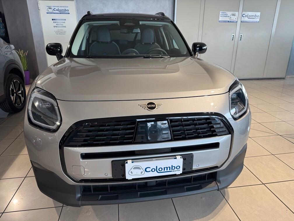 MINI Cooper D Countryman 2.0 Mhev Black Auto Navi Led App conn Cam 19"