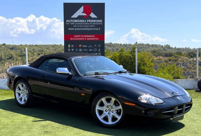 JAGUAR XK8 4.0i V8 Convertibile