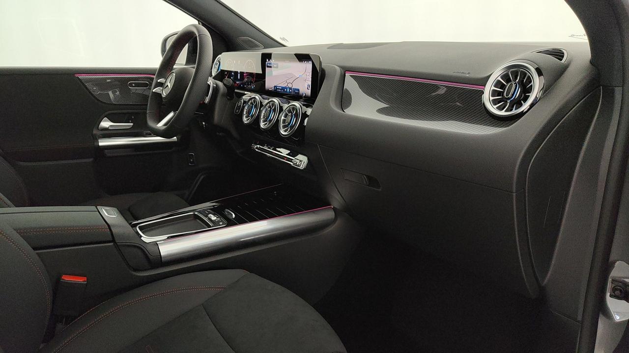 Mercedes-Benz B 180 d