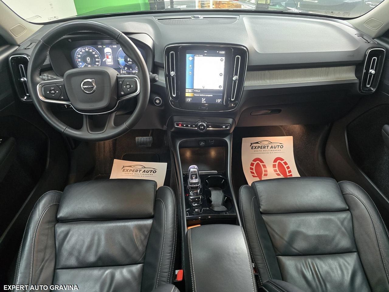 VOLVO XC40 INSCRIPTION PLUG-IN