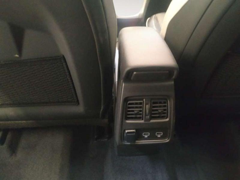 Renault Captur 1.6 E-Tech hybrid Techno Fast Track 145cv auto
