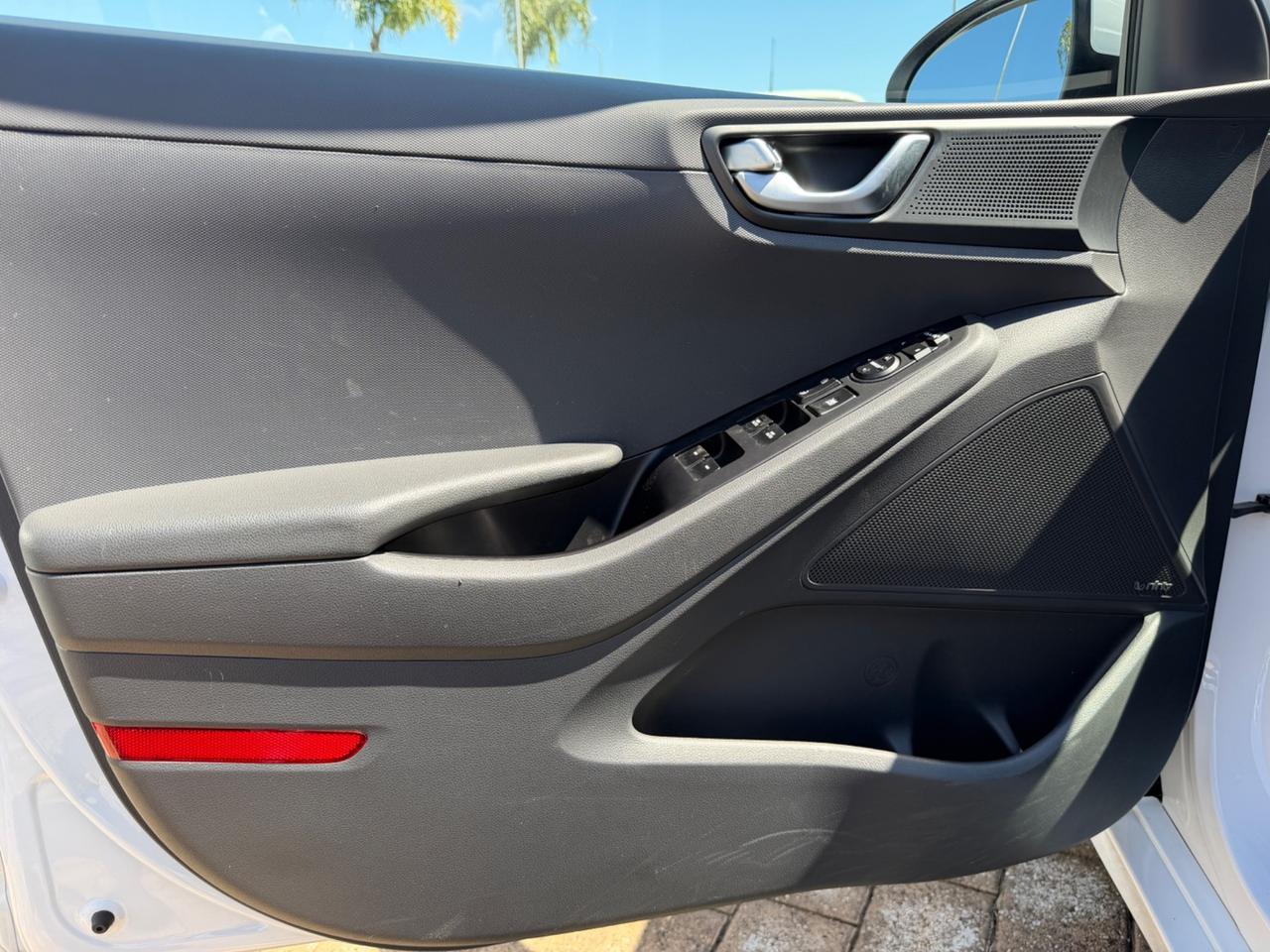 Hyundai Ioniq 1.6 Hybrid DCT Comfort