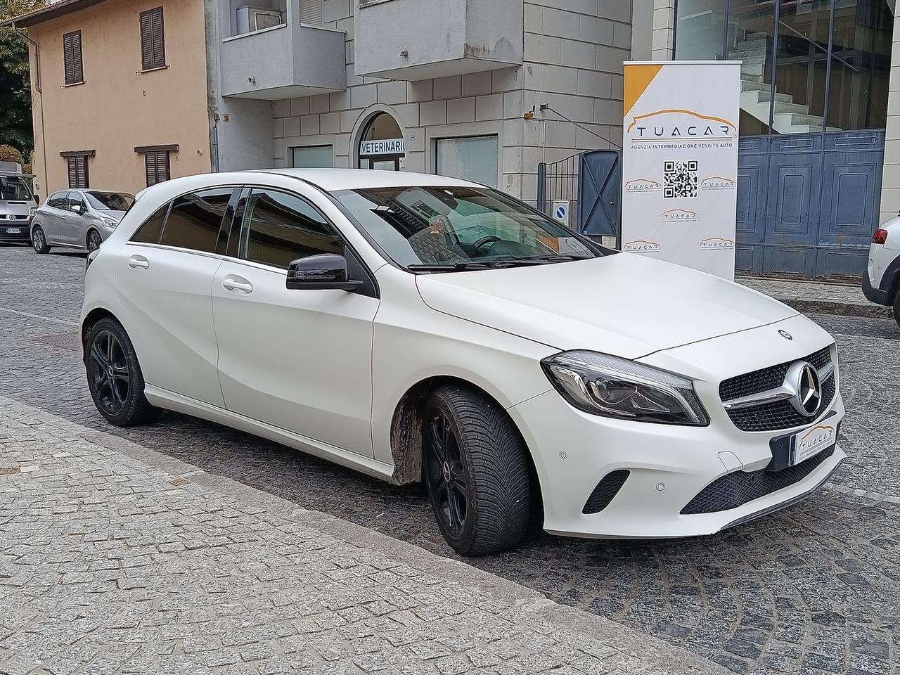 Mercedes-Benz A 180 Night Edition #6499