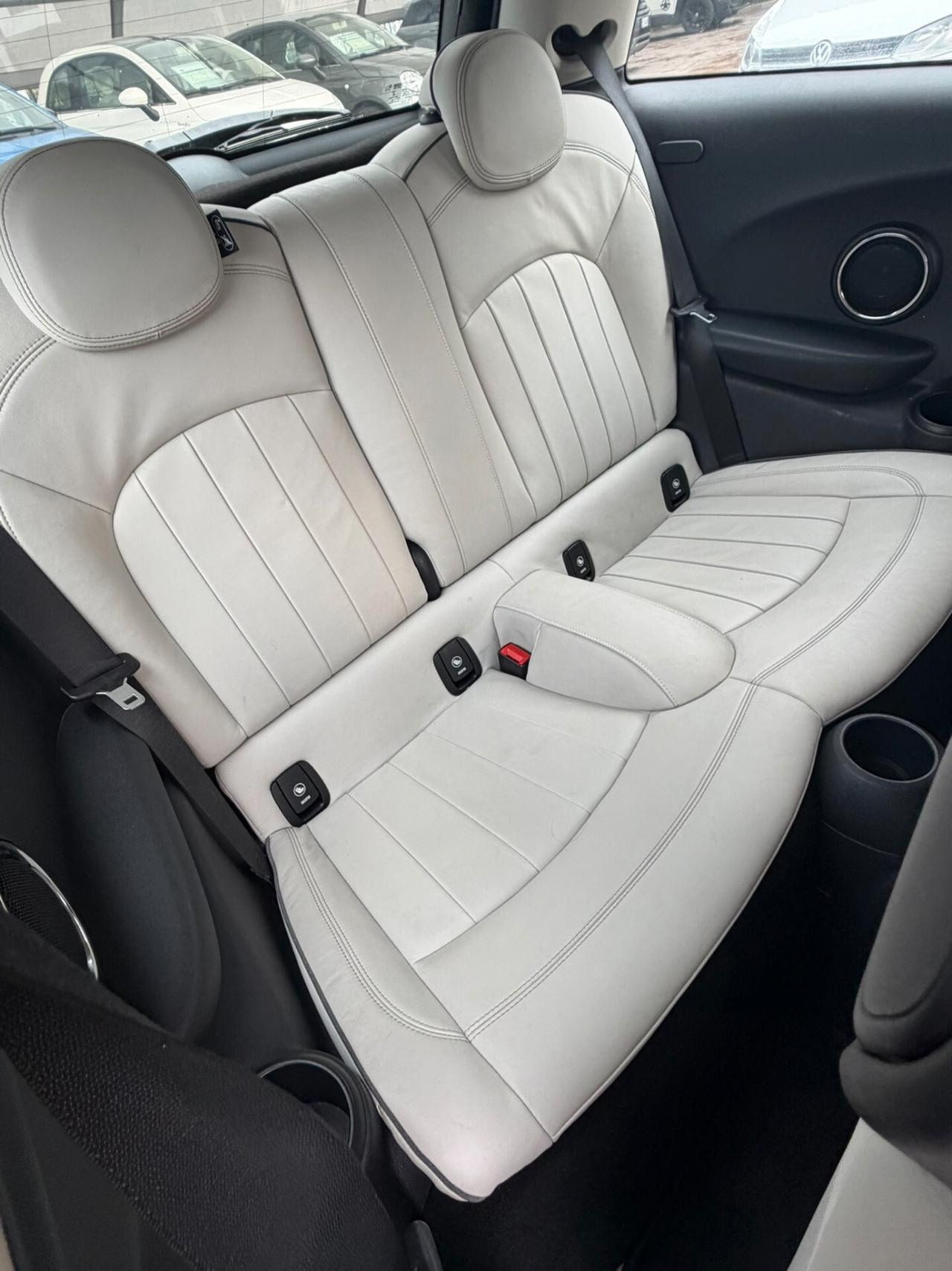 Mini Cooper D Coupe 1.5 turbo diesel