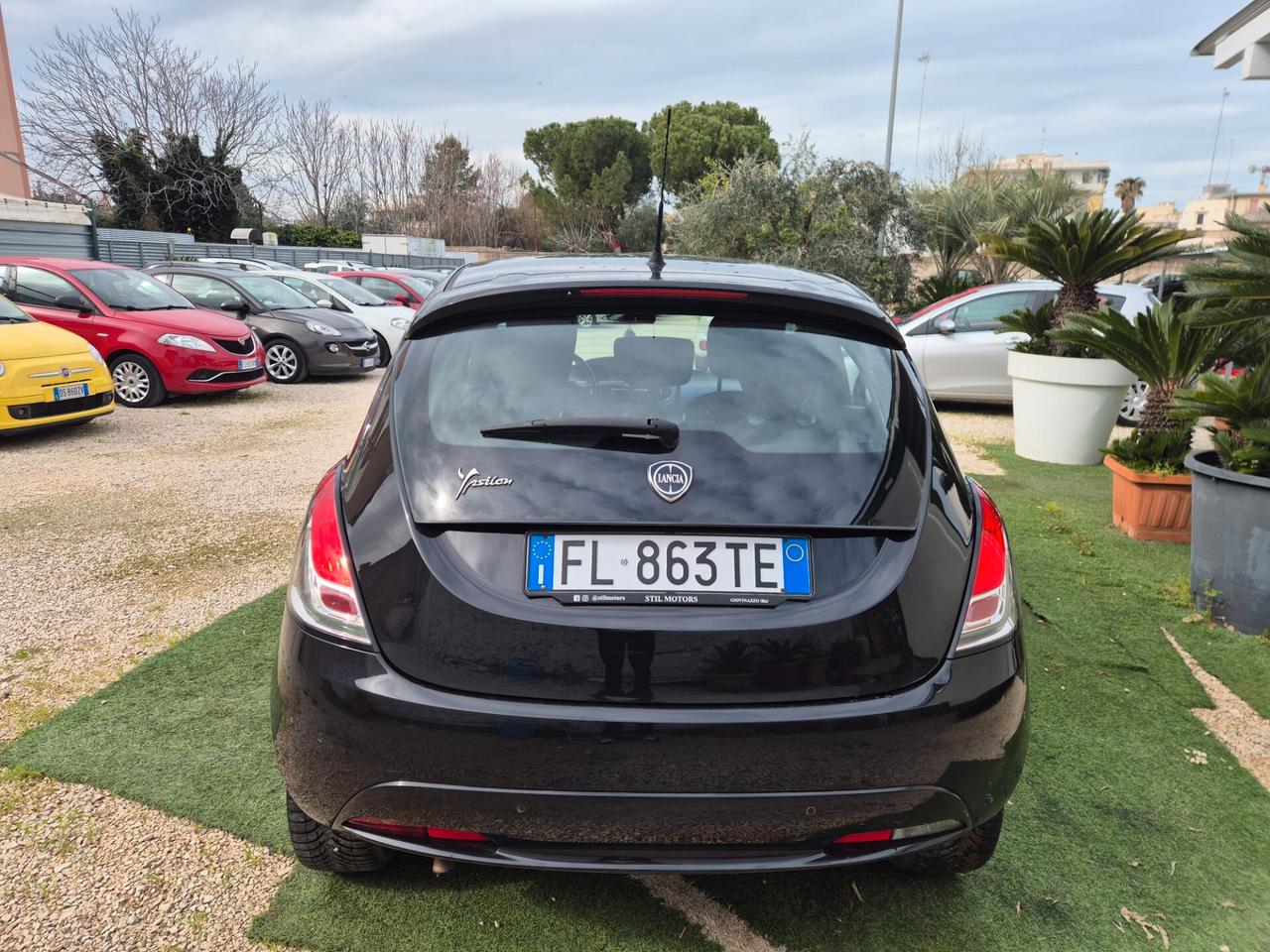 Lancia Ypsilon 1.2 69 CV 5 porte Silver