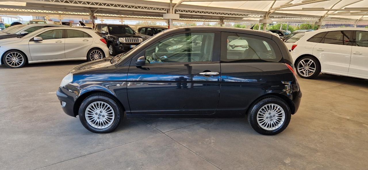 Lancia Ypsilon 1.3 Mjt 70cv