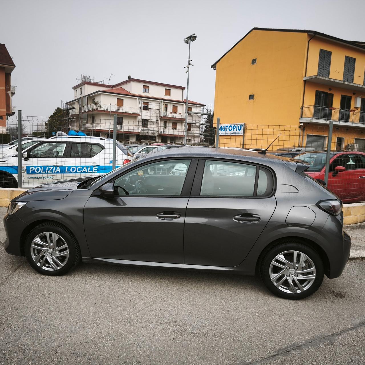 Peugeot 208 BlueHDi 100 S&S 5 porte Allure