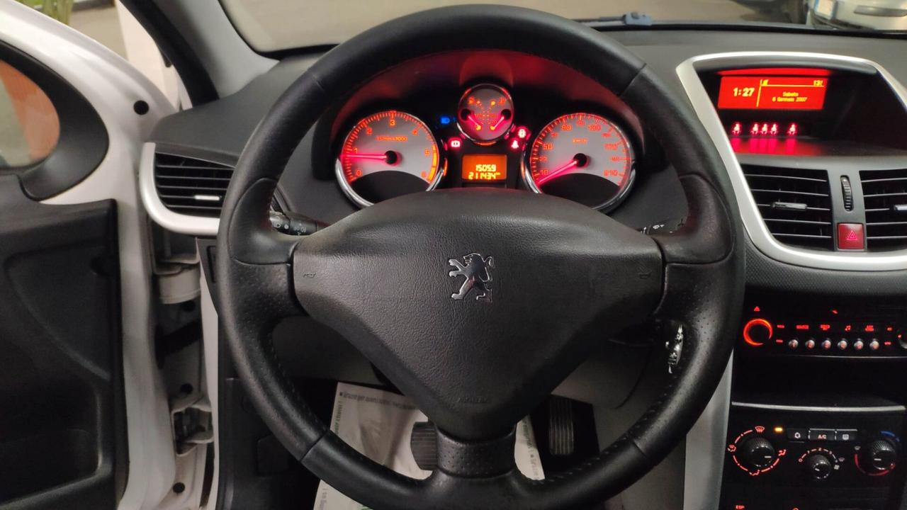 Peugeot 207 1.4 HDi 68CV 5p. Sweet Years