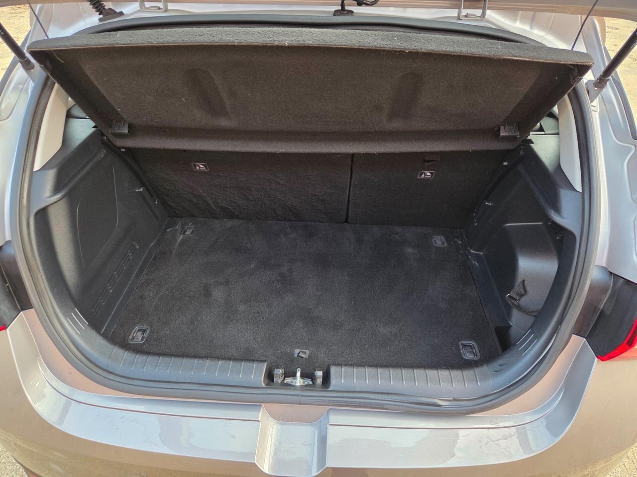 Hyundai i20 1.0 T-GDI 48V 100cv iMT Connectline