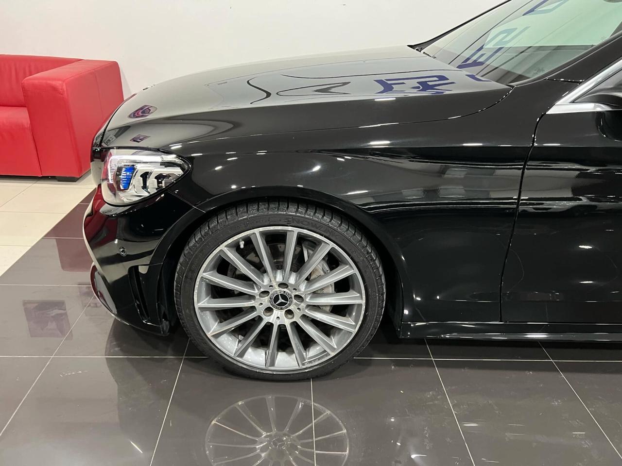 Mercedes Benz C220d Premium AMG 194 cv