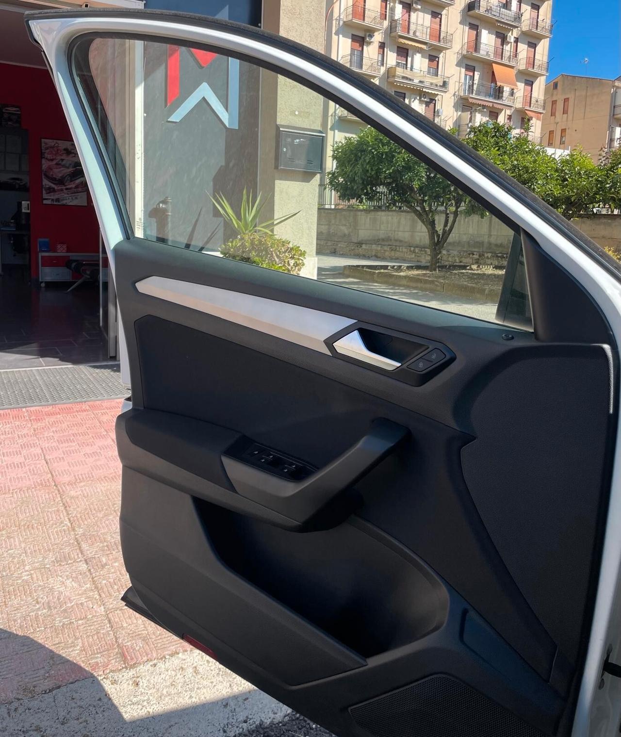 Volkswagen T-Roc 2.0 TDI SCR 150 CV DSG