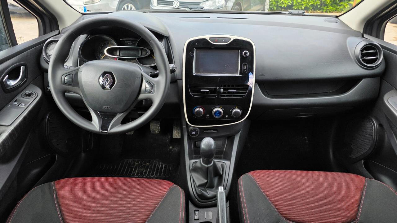 Renault Clio 1.2 75CV GPL 5 porte Costume National