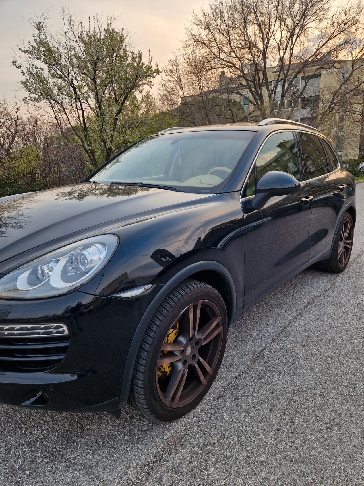 Porsche Cayenne 3.0 Diesel - Full Optional