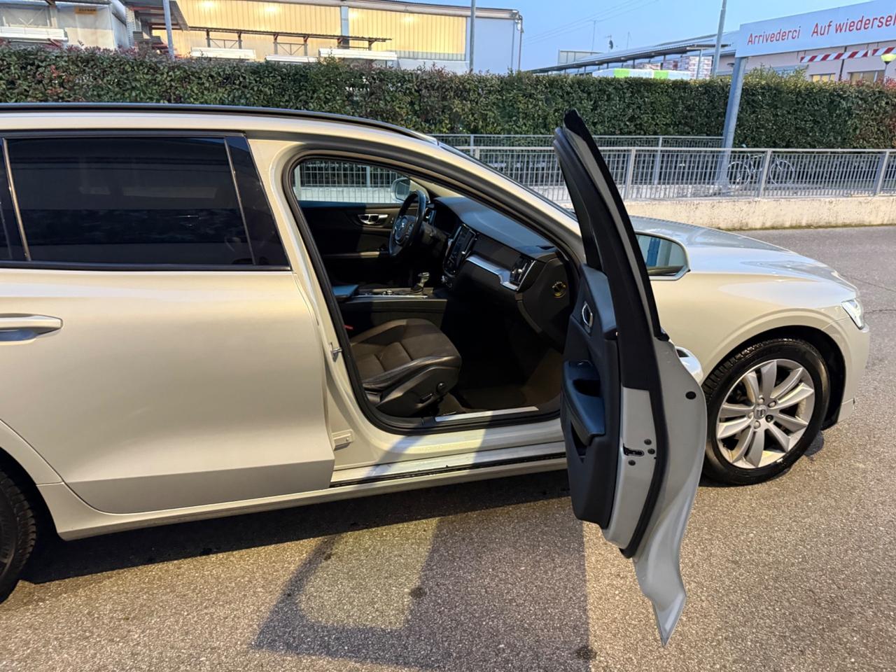 Volvo V60 D3 Geartronic R-design