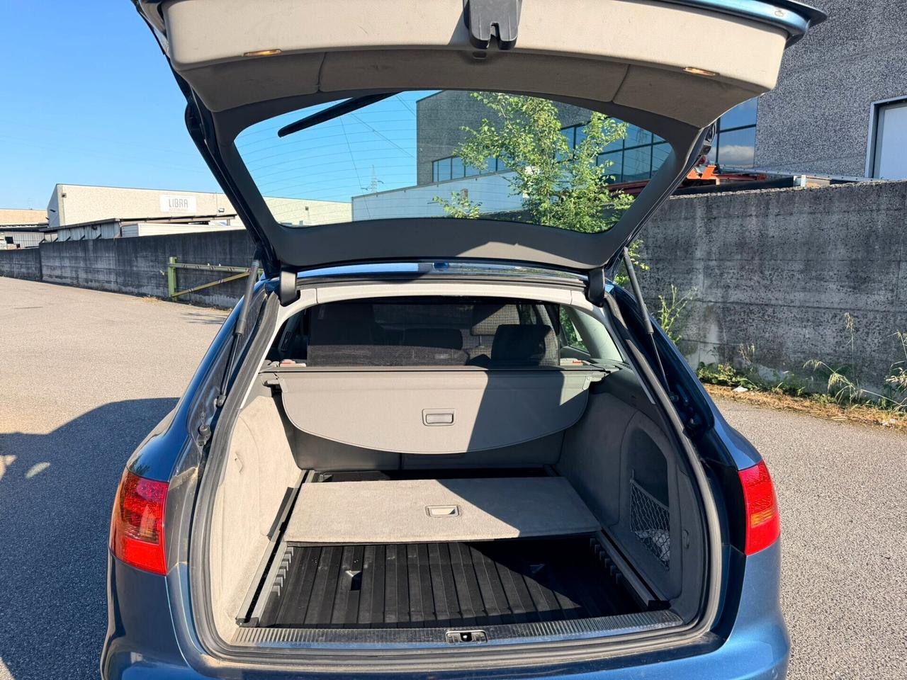 Audi A6 3.2 V6 FSI qu. Av.