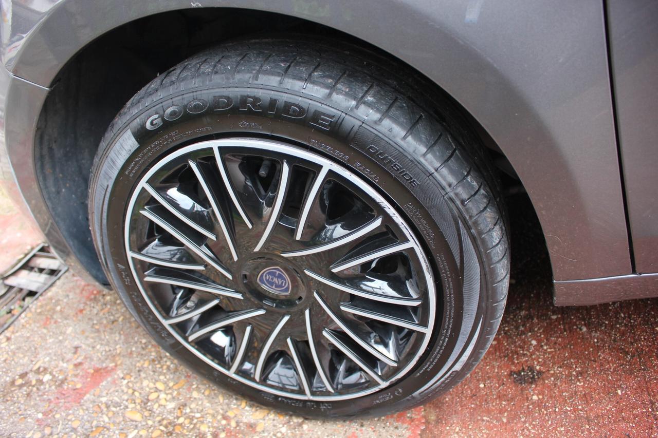 YPSILON-1.0 hyb*PREZZO VERO*GOLD-KM CERTI-GARANZIA 12 MESI