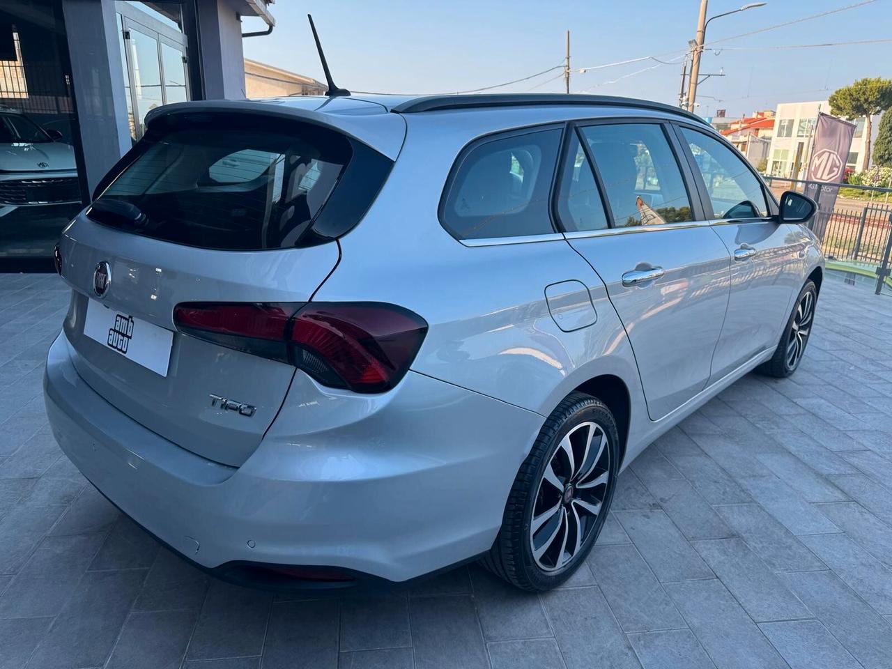 Fiat Tipo 1.6 Mjt S&S SW Lounge