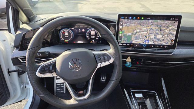 VOLKSWAGEN Golf 2.0 TDI 150 CV DSG SCR R-Line Plus PERMUTE