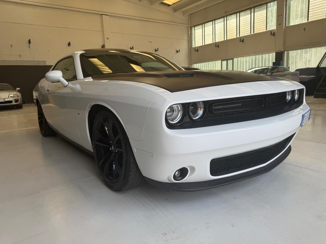 Dodge Challenger 3.6 V6 Super Track Pack