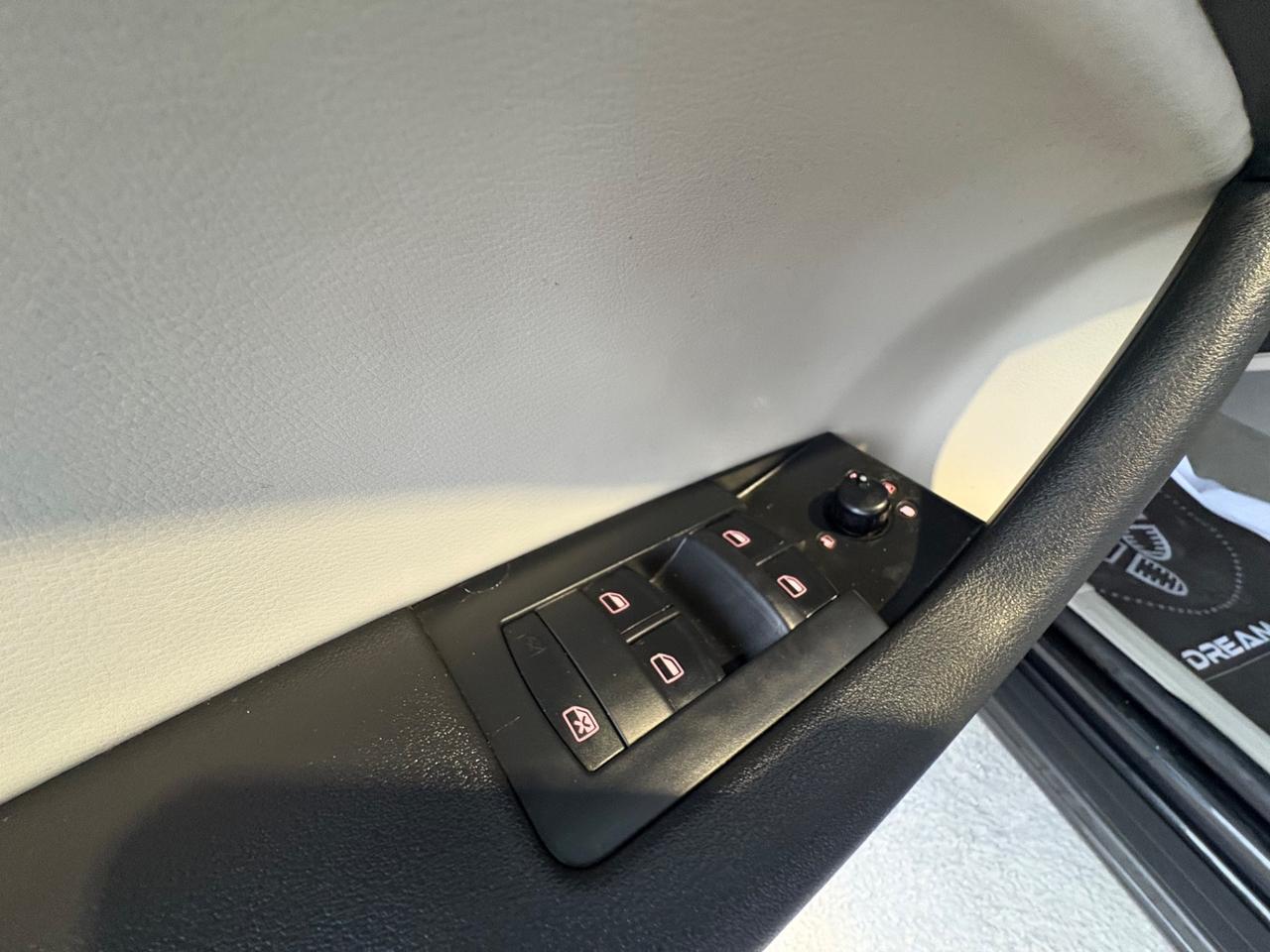 Audi A3 SPB 1.6 TDI 105 CV CR Ambition