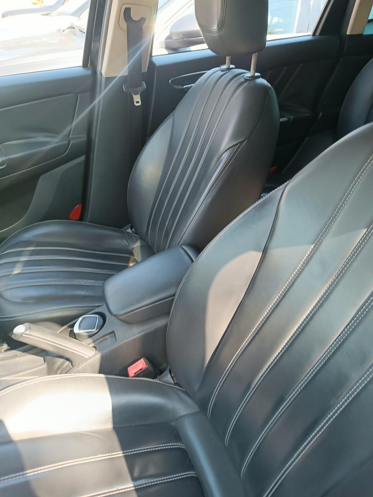 Lancia Delta 1.6 MJT DPF Platino POLTRONA FRAU