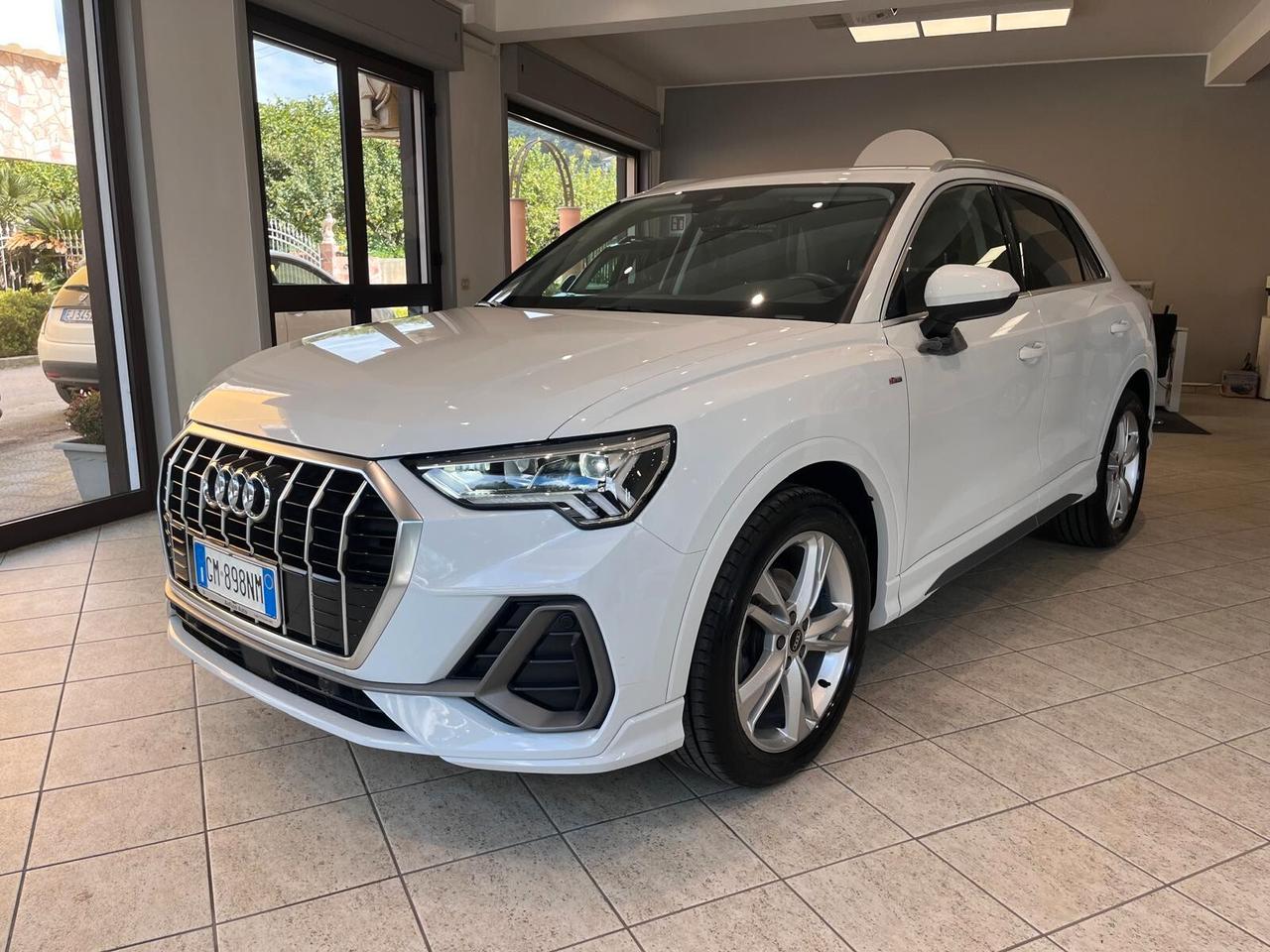 Audi Q3 35 TDI S tronic line edition