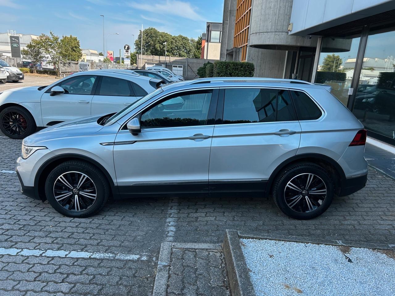 Volkswagen Tiguan 2.0 tdi Life 150cv dsg