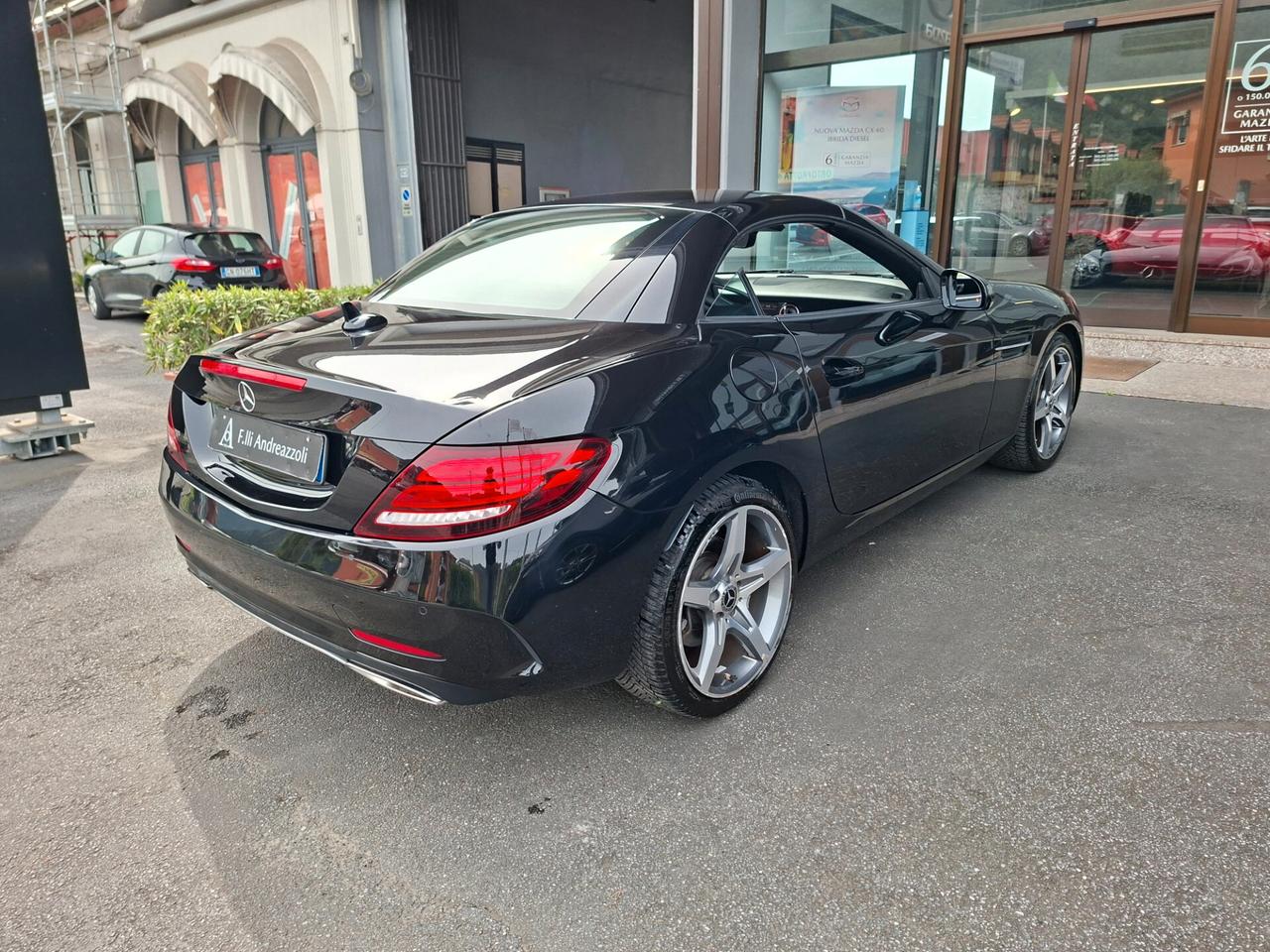 Mercedes-benz SLC 180 AMG line