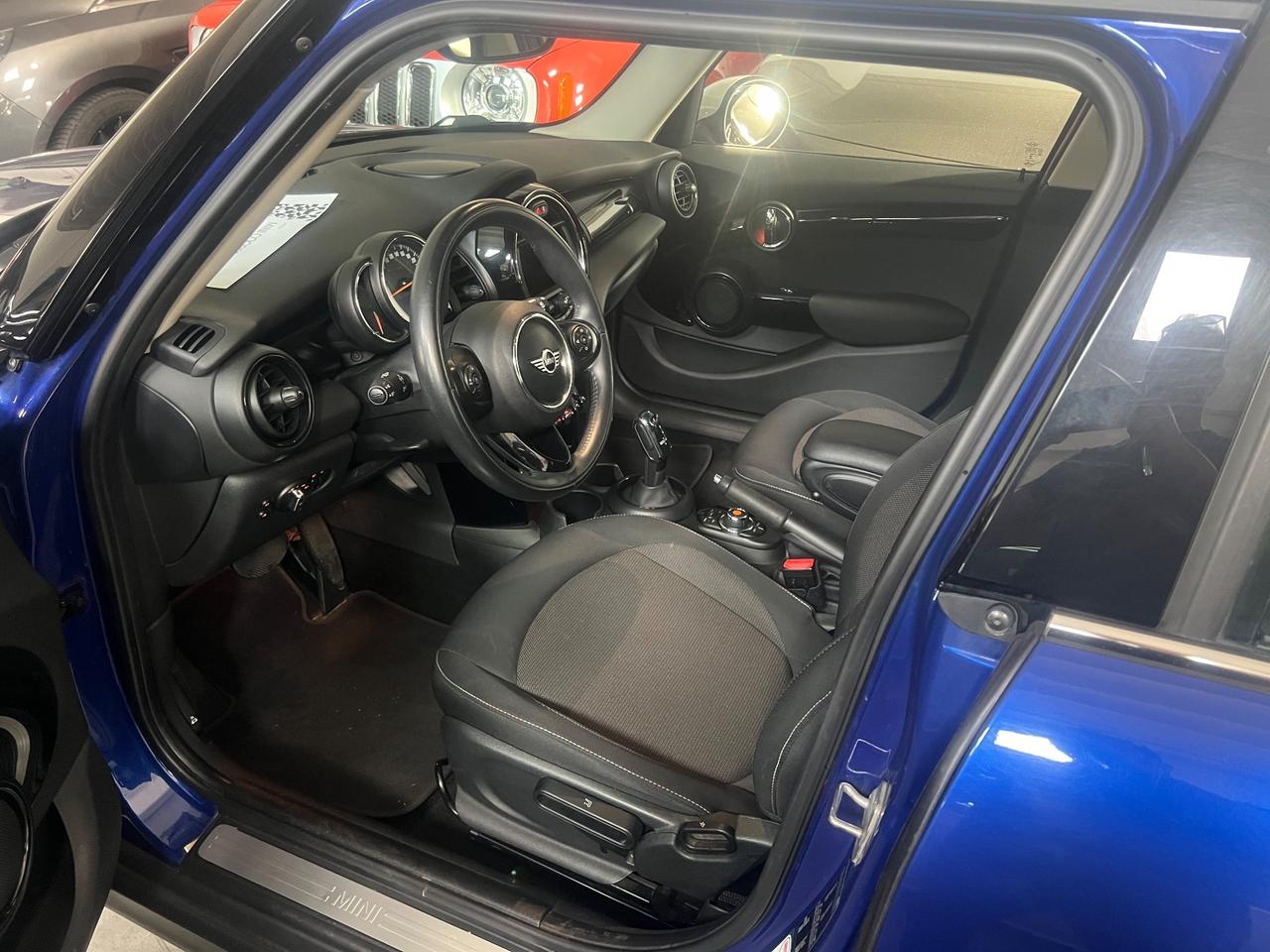 Mini 1.5 Cooper D Hype 5 porte full