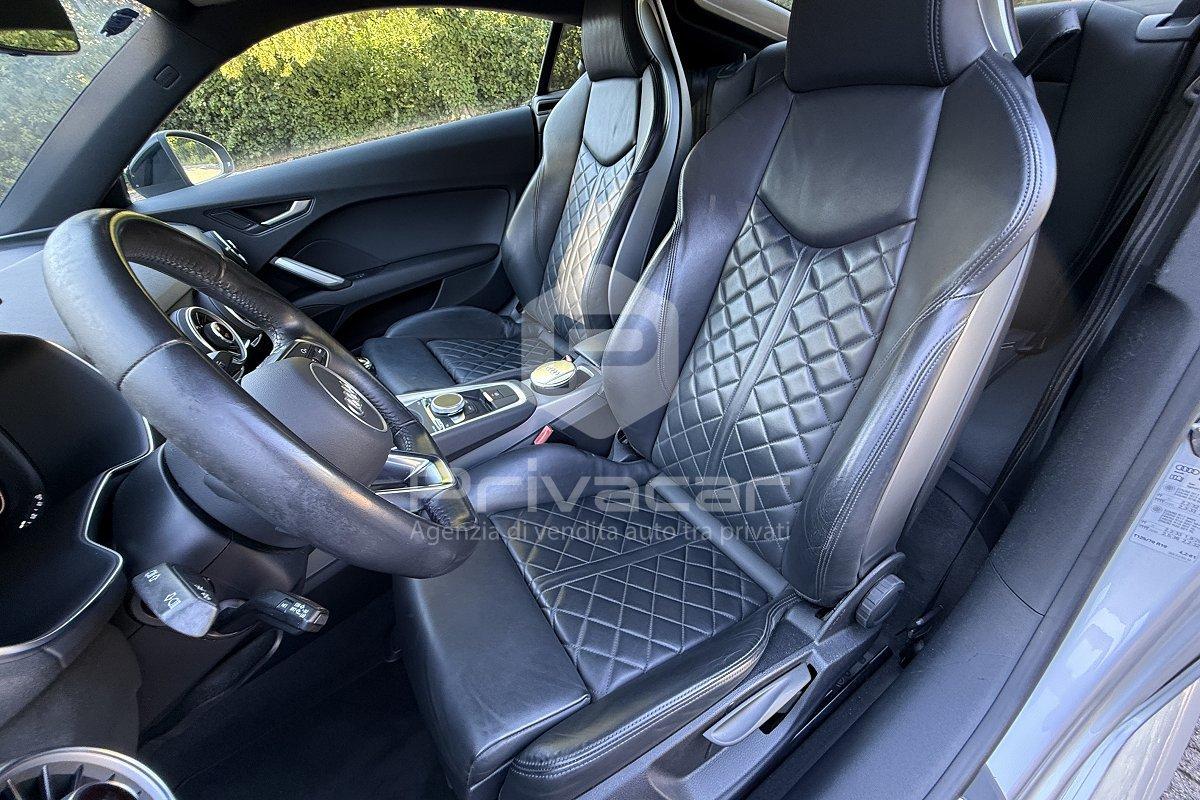 AUDI TT Coupé 2.0 TDI ultra Design