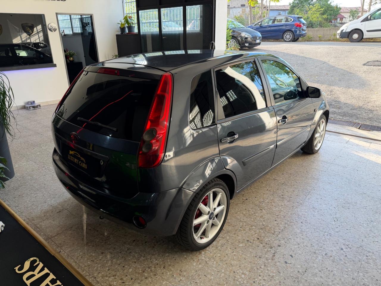 Ford Fiesta 1.4 TDCi 5p. Titanium