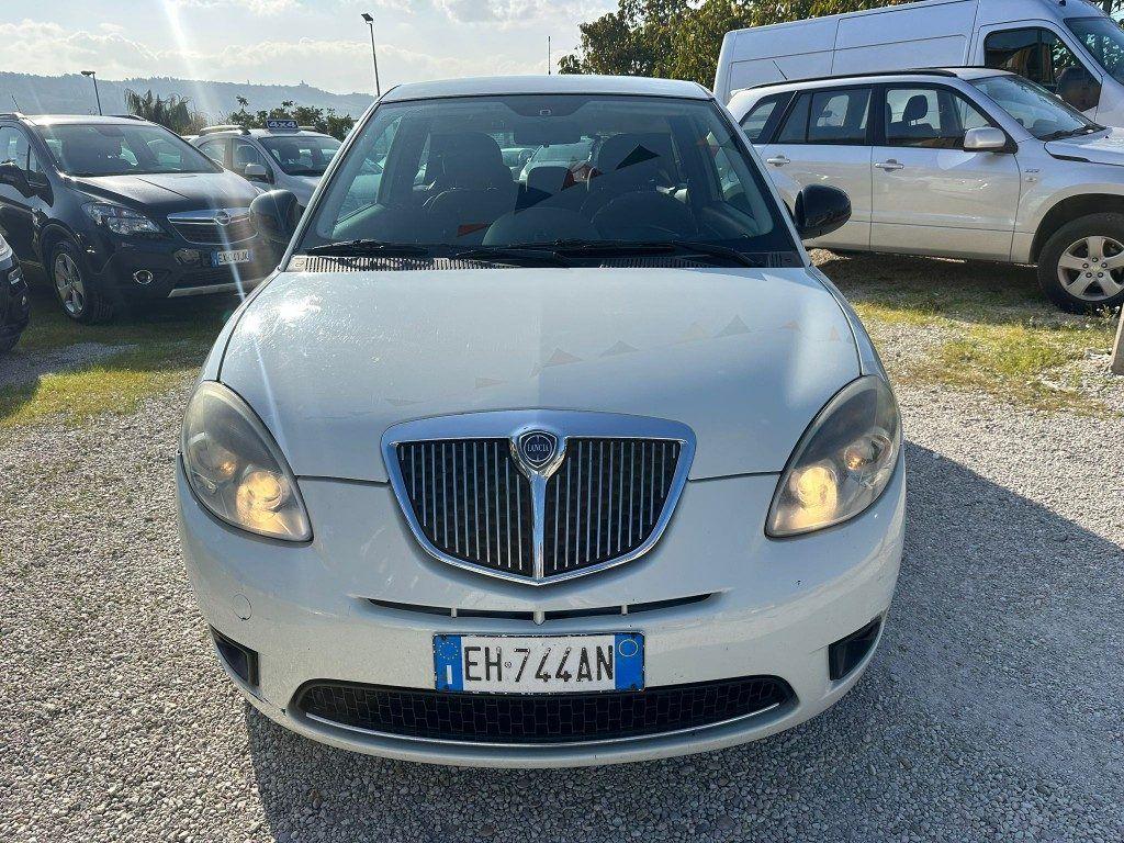 LANCIA Ypsilon 1.3 MJT 75 CV Diva