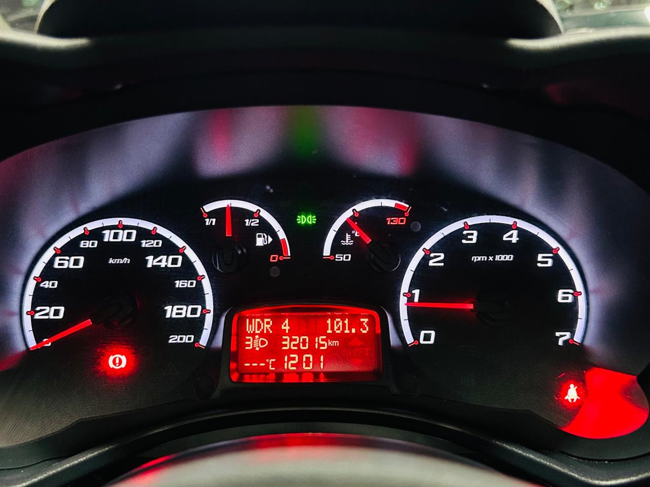 FORD KA 1.2 CON SOLI 32.011 KM IN CONDIZIONI DA VETRINA.