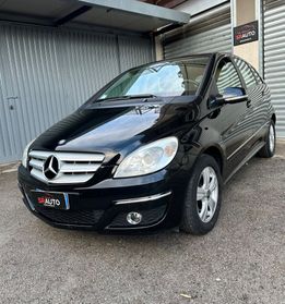 Mercedes-Benz B 180 NGT BlueEFFICIENCY-BENZ/METANO