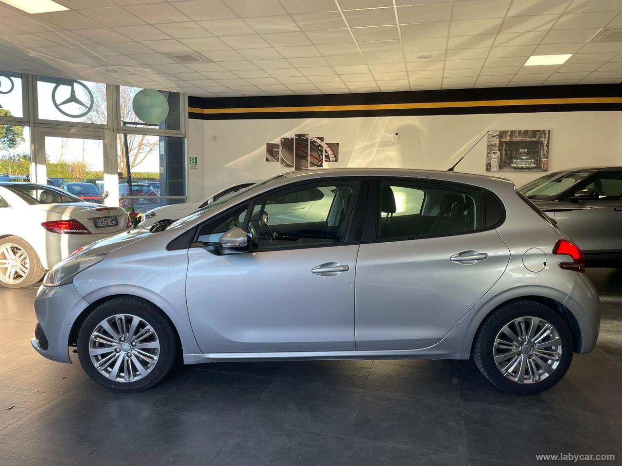 PEUGEOT 208 BlueHDi 75 5p. Allure