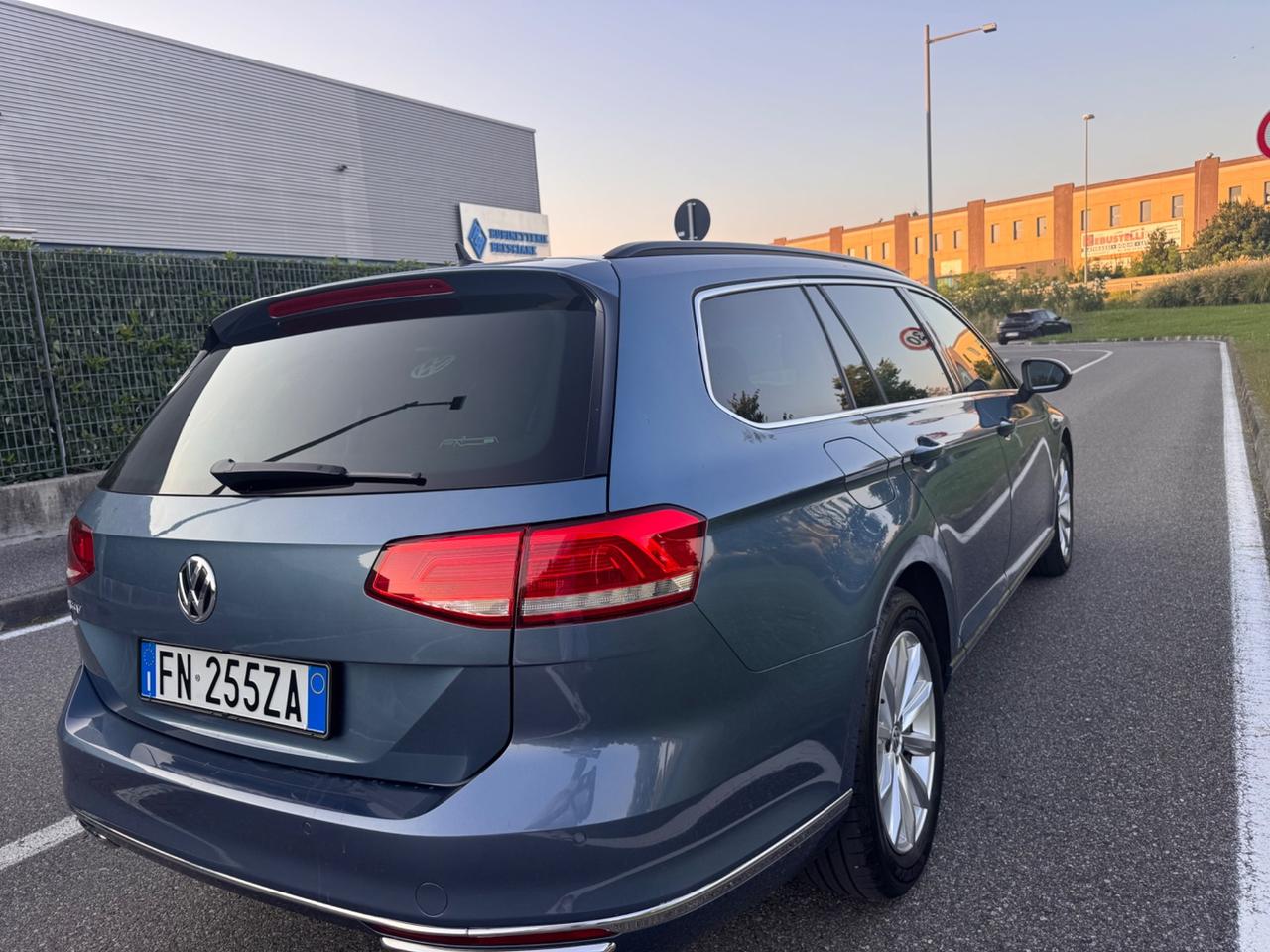 Volkswagen Passat Variant 2.0 TDI DSG Executive BlueMotion Tech.