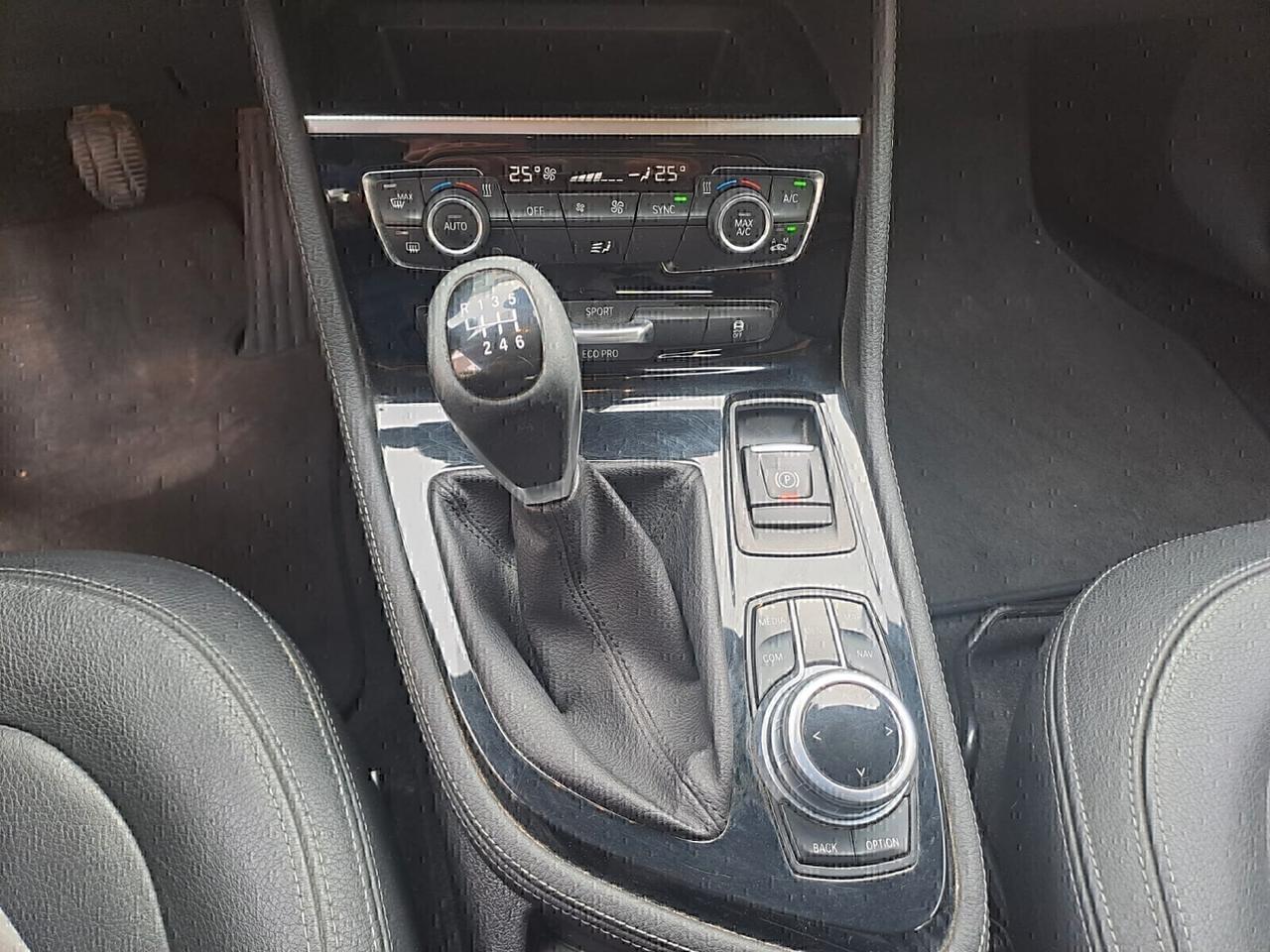Bmw 216D Luxury Full Led Navy Pelle