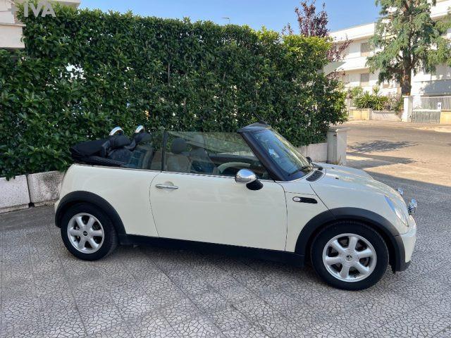 MINI Cabrio 1.6 16V One Chili